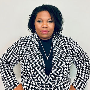 Meet your Posher, Sabrina